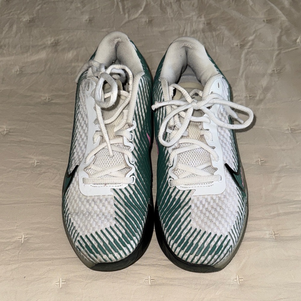 Nike White and Green Women's Tennis or pickleball Sneakers